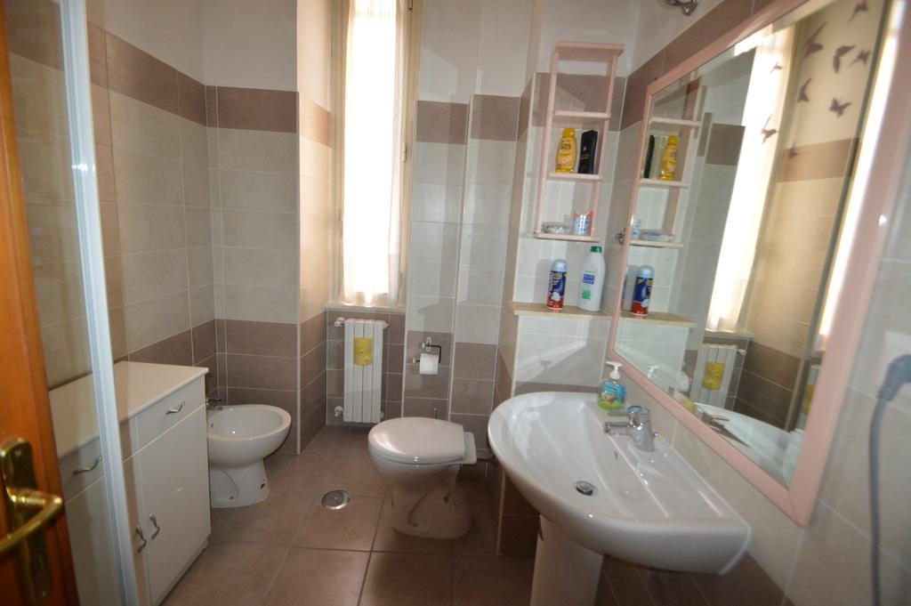Casa Vacanze Zio Gionni Рим Екстериор снимка