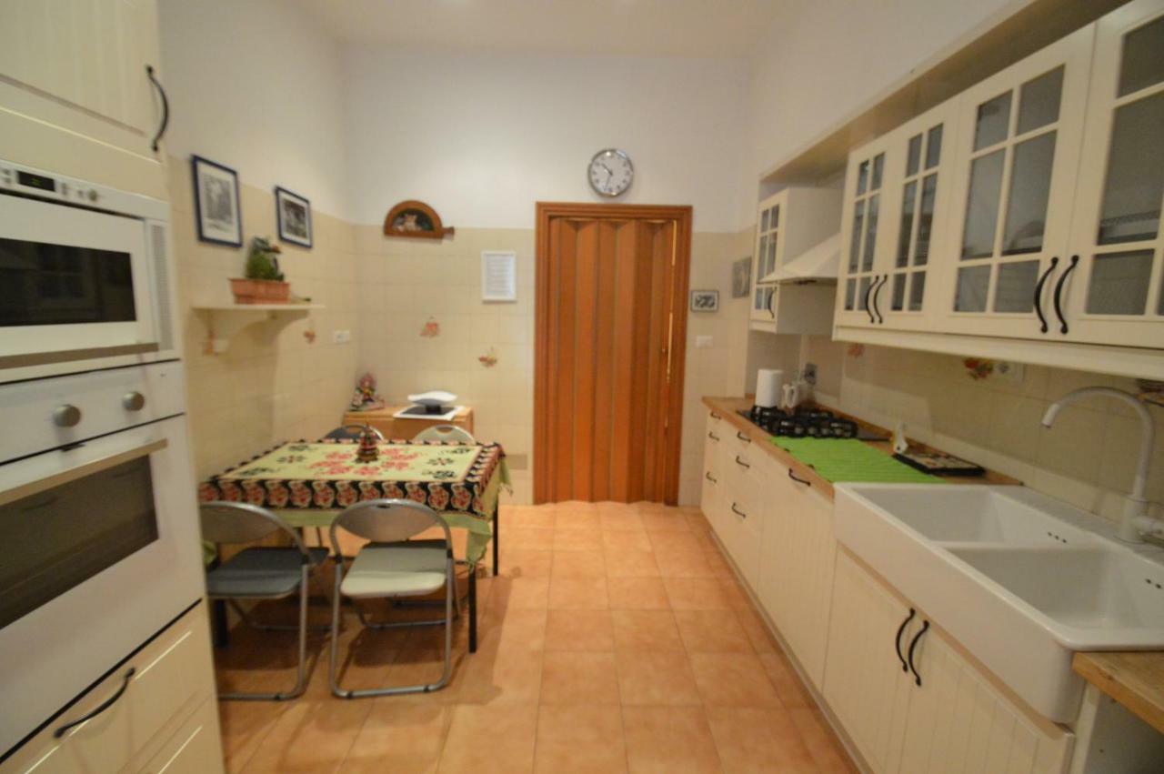 Casa Vacanze Zio Gionni Рим Екстериор снимка